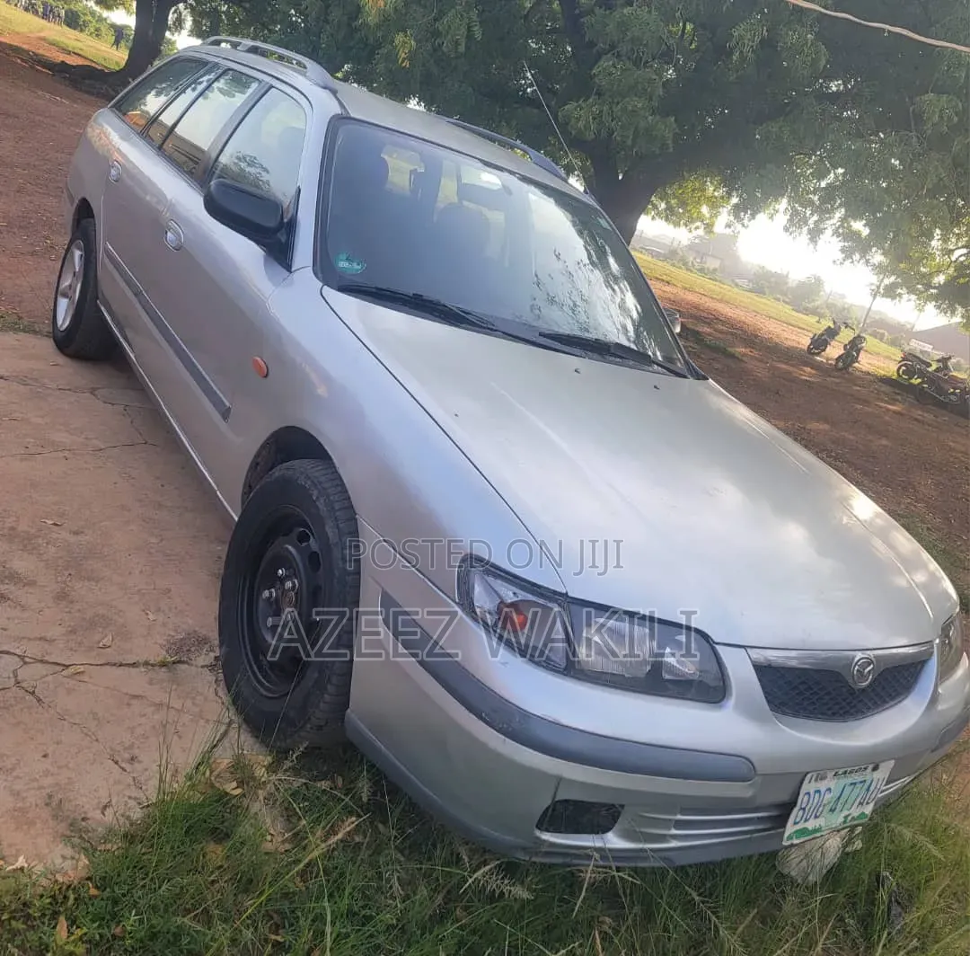 Mazda 6 2000 Silver