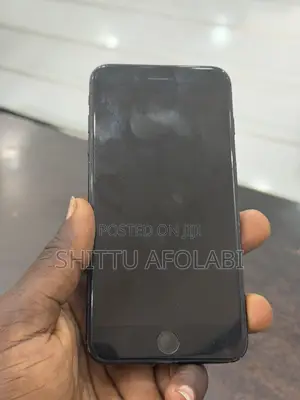 Apple iPhone 7 Plus 32 GB Black