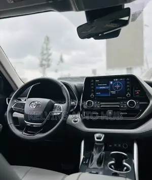 Toyota Highlander XLE 2021 Black