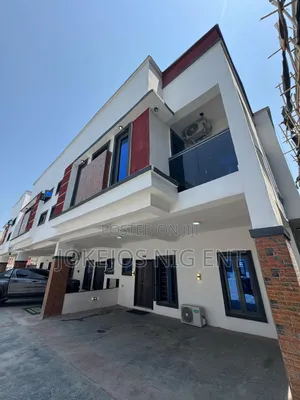 3bdrm Duplex in Orchid Road, Lafiaji for sale