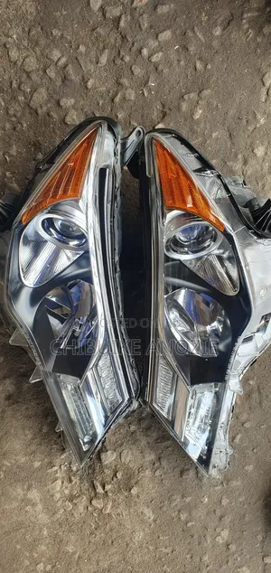 Head Lamp Toyota Rav 4 2014 Model