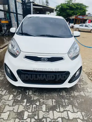 Kia Morning 2012 White