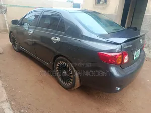 Toyota Corolla 2008 Gray