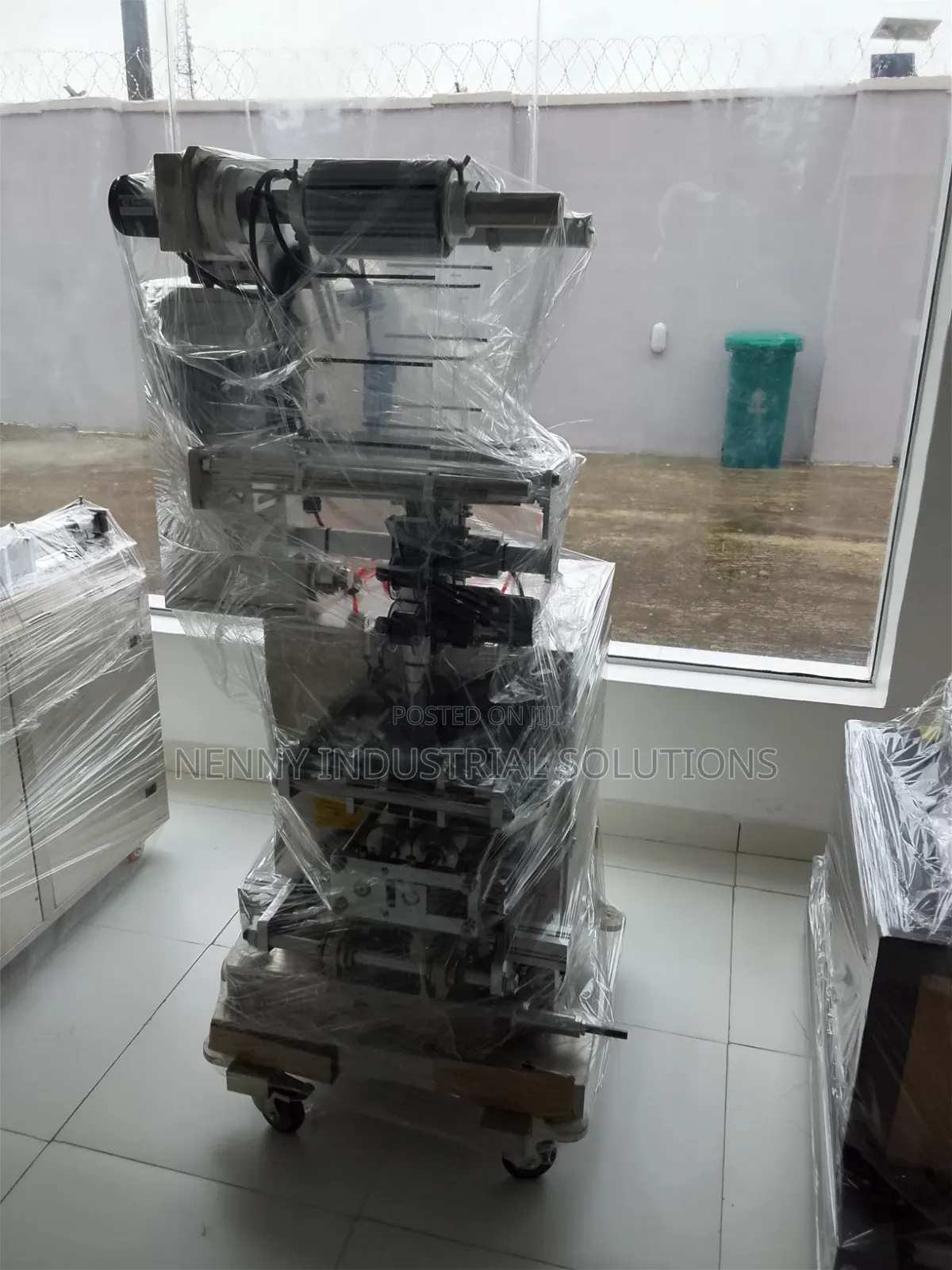 S100 Sachet Liquid Packaging Machine With Coding Machine