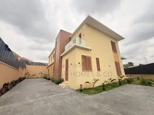 5bdrm Duplex in Asokoro for rent