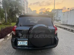 Toyota RAV4 2.4 2008 Gray