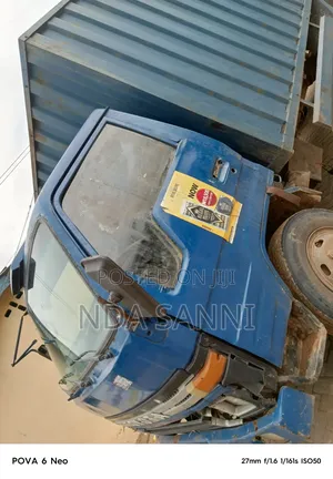Toyota Voxy 2001 Blue