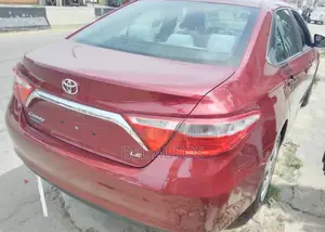 Toyota Camry 2016 Red