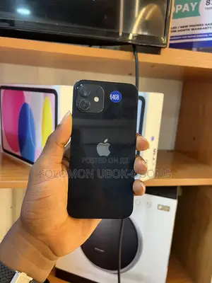 Apple iPhone 12 64 GB Black