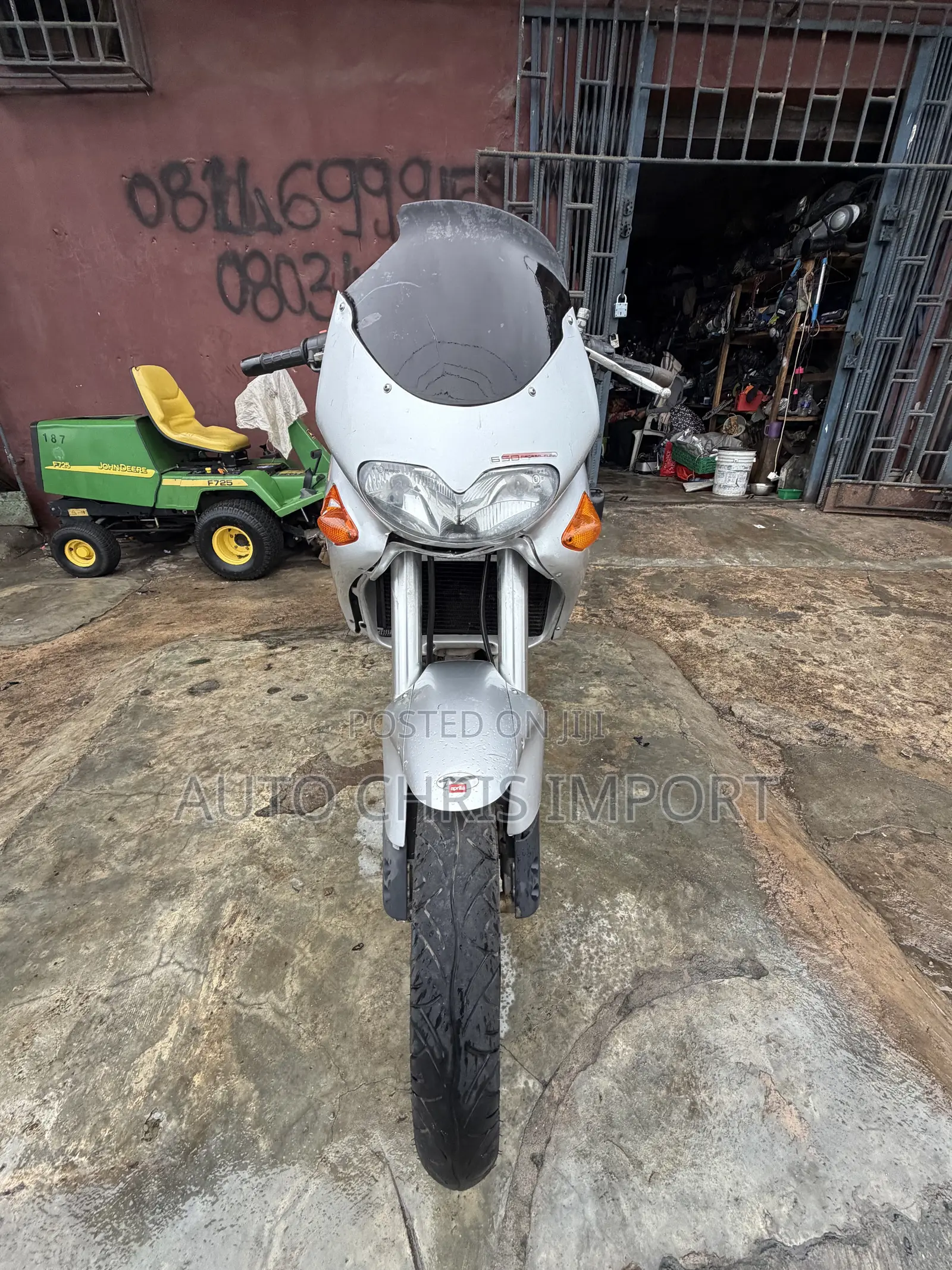 Aprilia Pegaso 2001 Gray