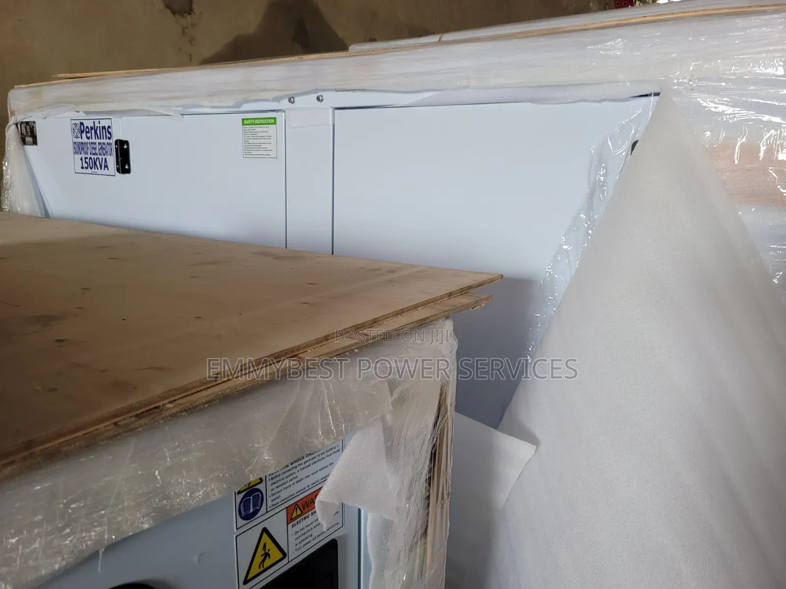 Sun Tolerant 150kva Perkins Soundproof Generator