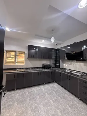 4bdrm Duplex in Wemabod Estate for sale