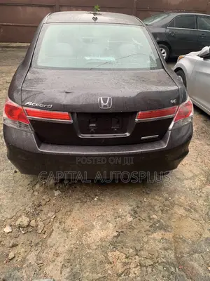 Honda Accord Sedan SE 2012 Gray