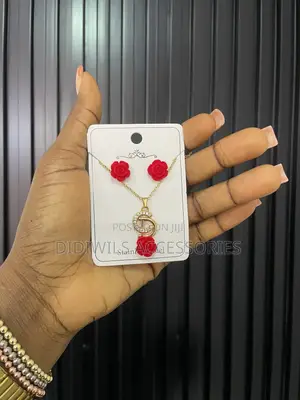 Female Necklaces
