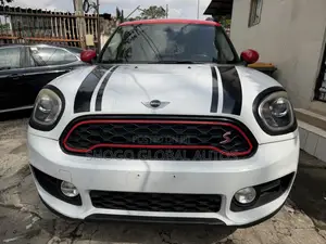 Mini Cooper 2018 White