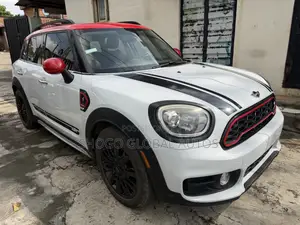 Mini Cooper 2018 White