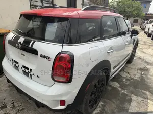 Mini Cooper 2018 White