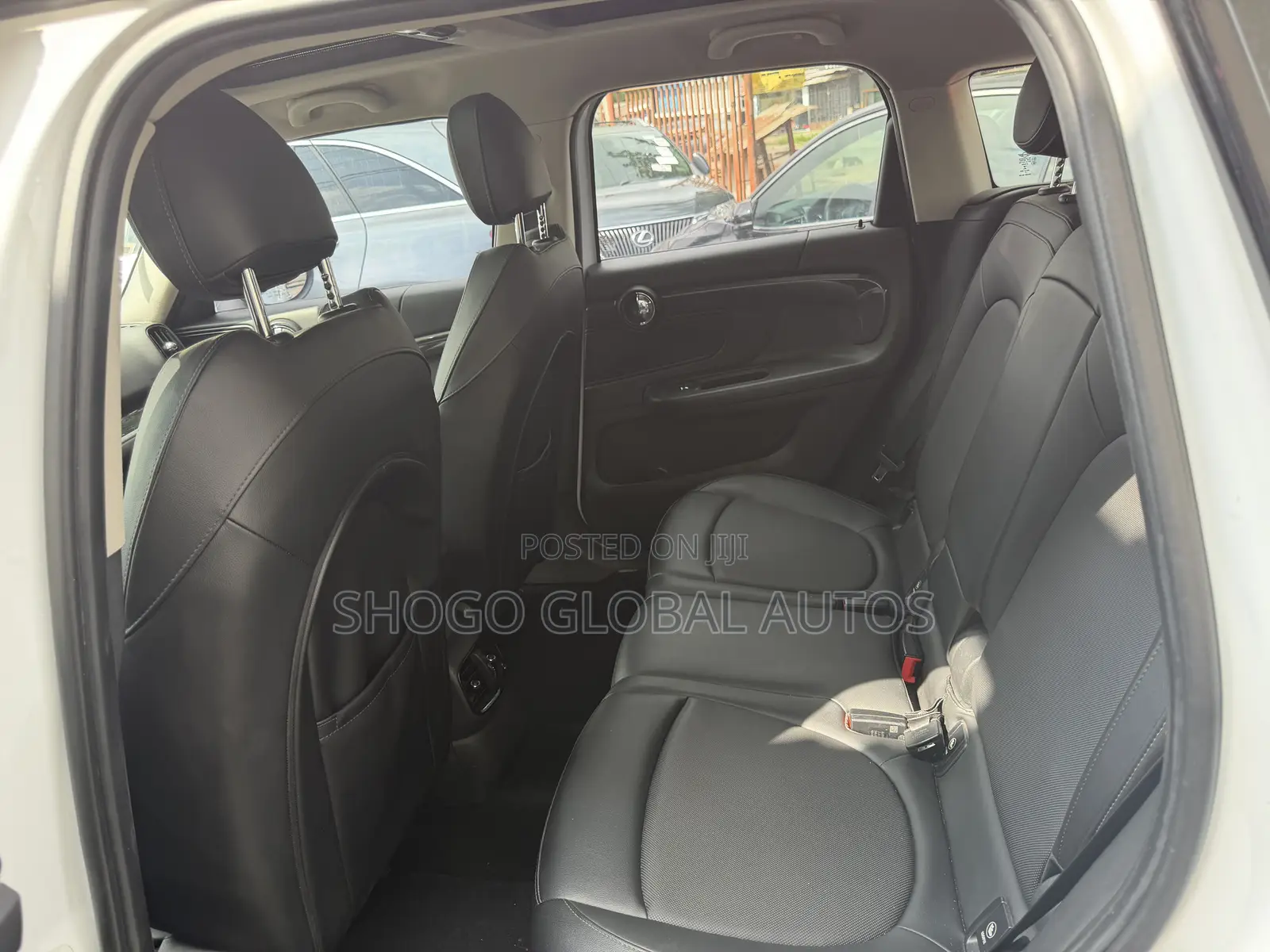 Mini Cooper 2018 White