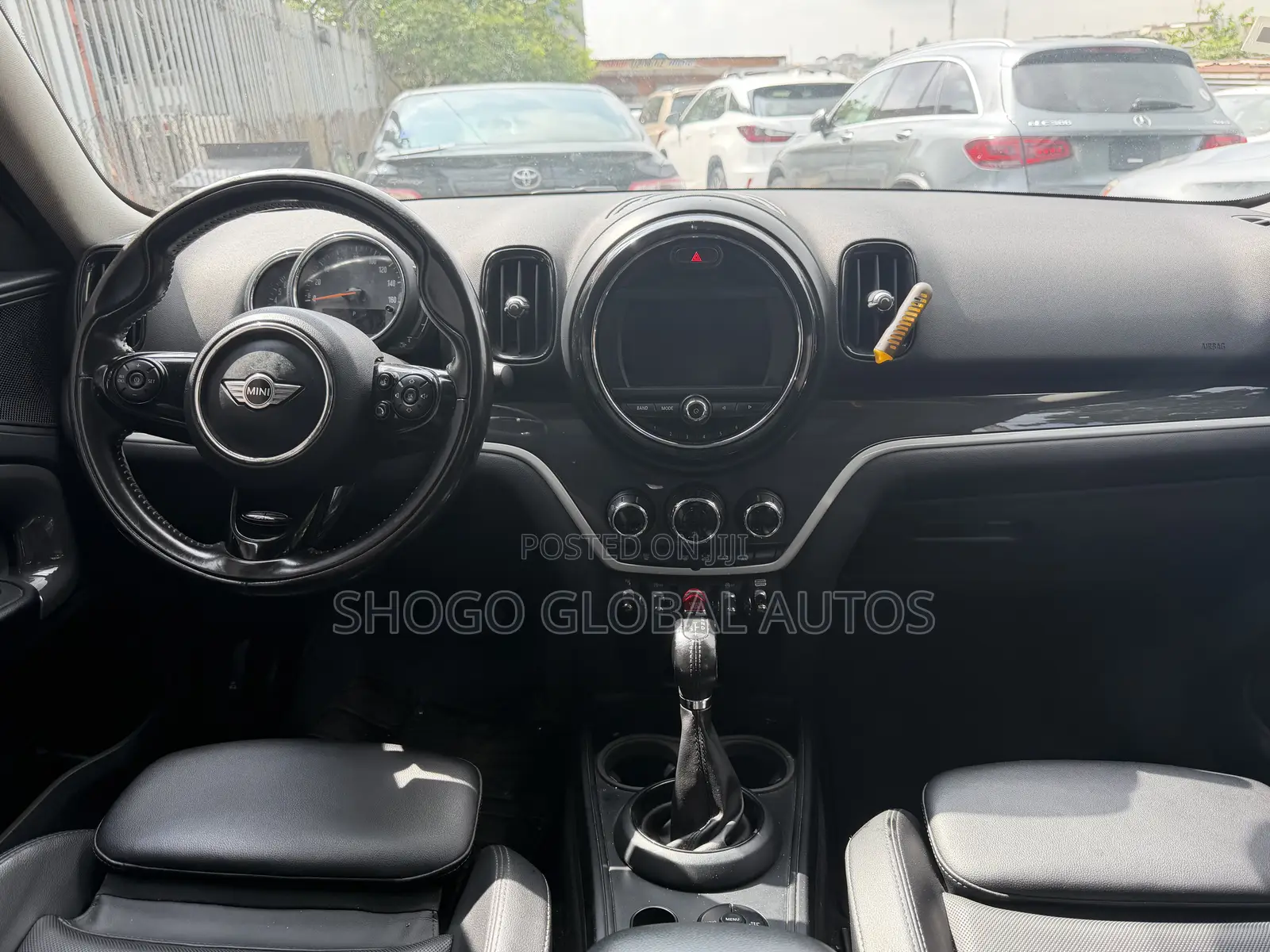 Mini Cooper 2018 White