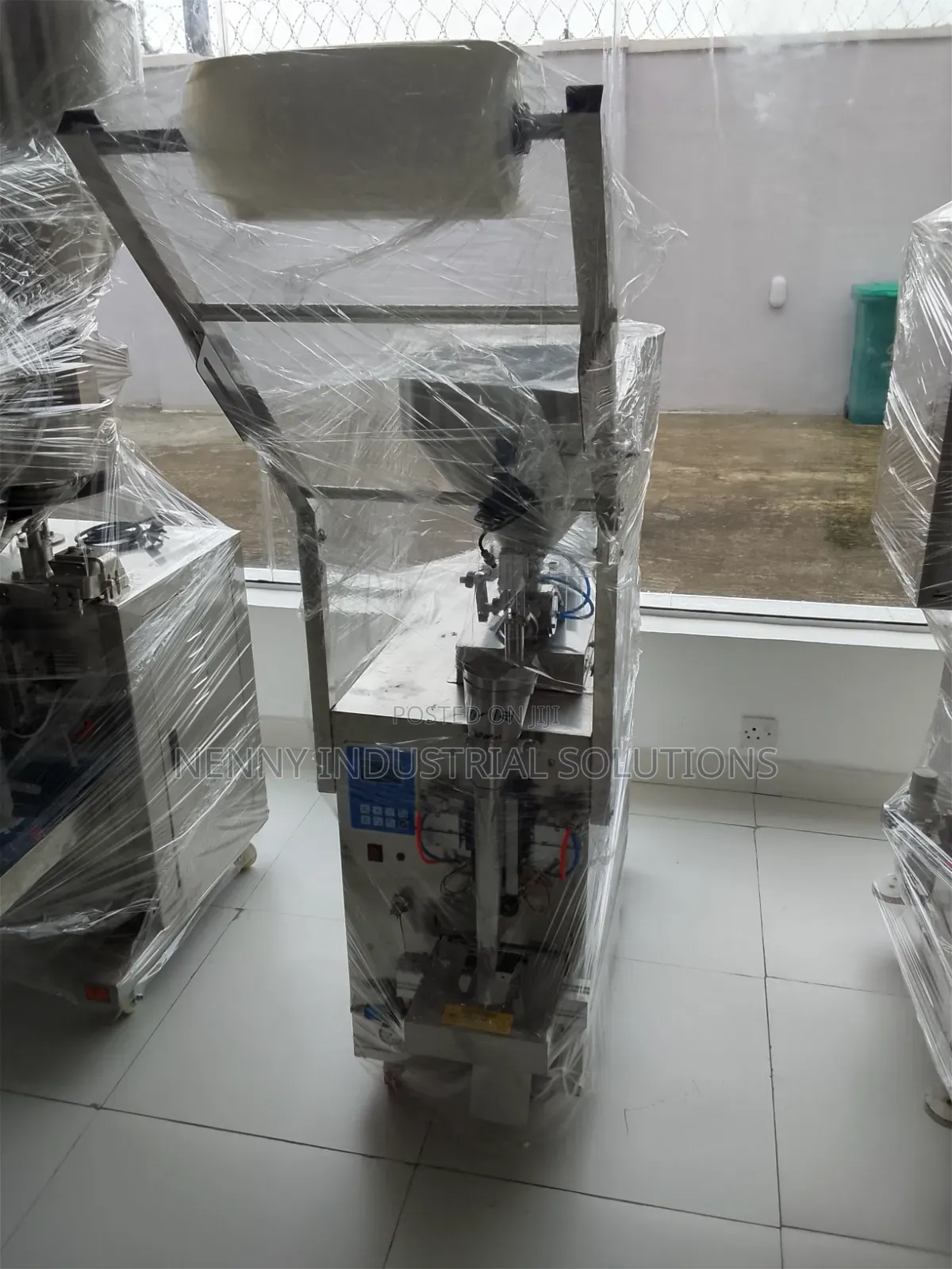 G-200 Sachet Liquid and Paste Packaging Machine