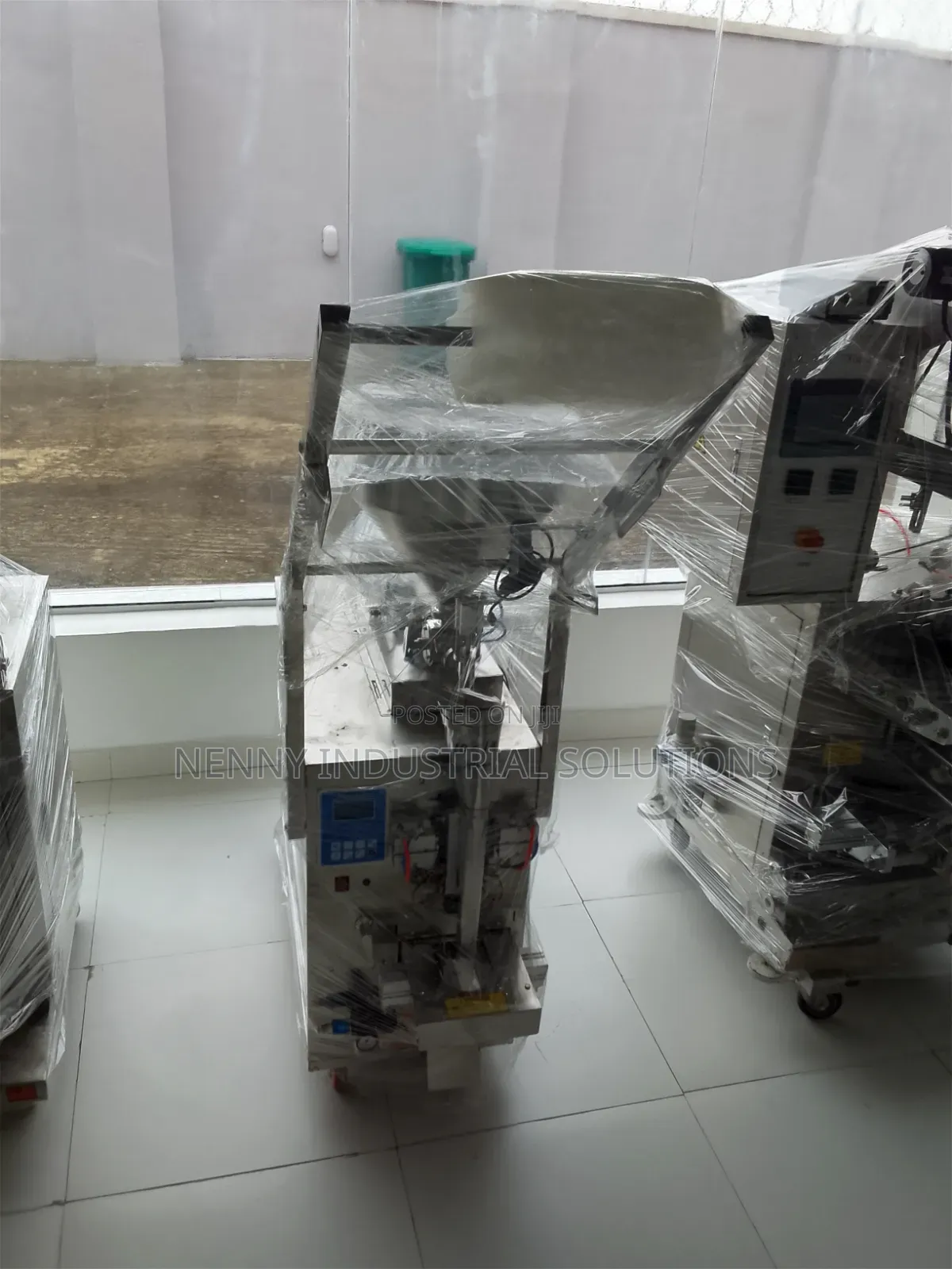 G-200 Sachet Liquid and Paste Packaging Machine