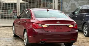 Hyundai Sonata 2013 Red