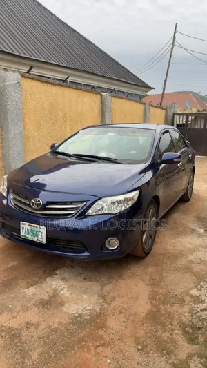 Toyota Corolla 2013 Blue