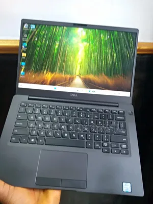 Laptop Dell Latitude 7400 8GB Intel Core i5 SSD 256GB