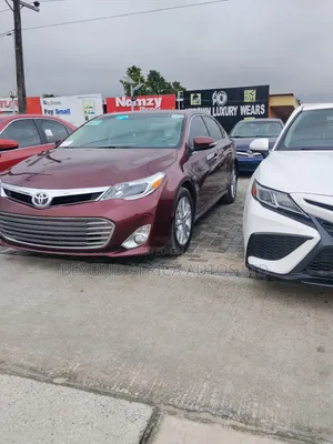 Toyota Avalon 2014 Red