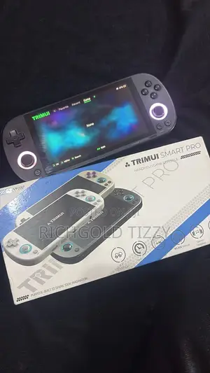 *Trimui Smart Pro* *Handheld Game Console