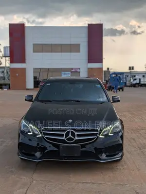 Mercedes-Benz E350 Base 4dr Sedan RWD (3.5L 6cyl 7A) 2013 Black