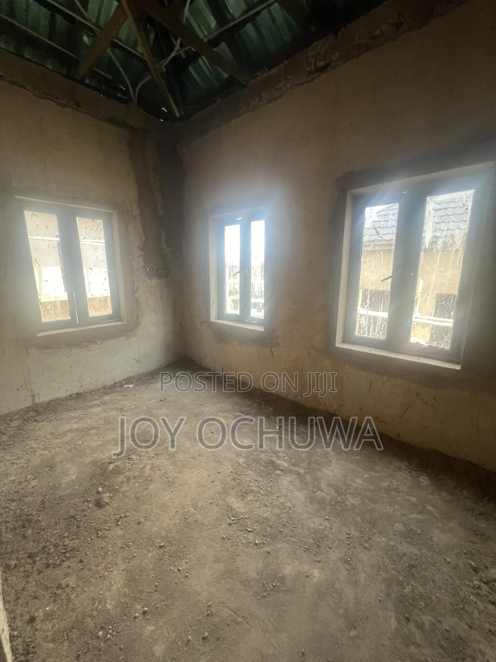 3 Bedrooms Semi Detached Duplex With Bq
