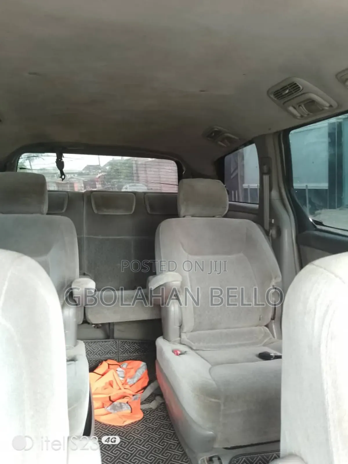 Toyota Sienna 2005 Silver