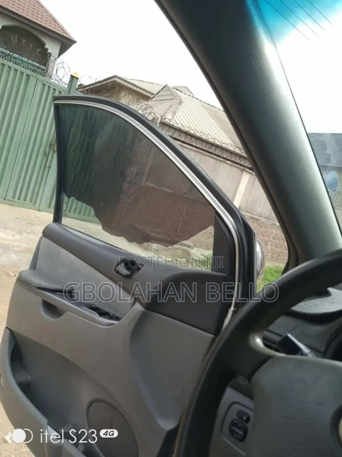 Toyota Sienna 2005 Silver