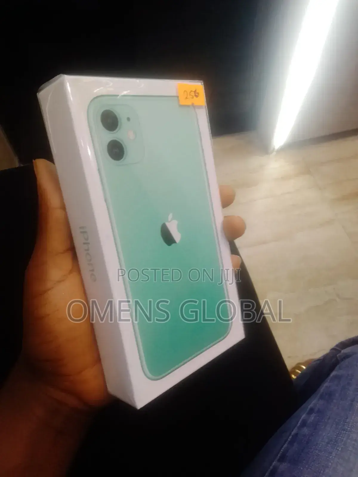 New Apple iPhone 11 256 GB Green