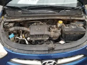 Hyundai I10 2012 Blue