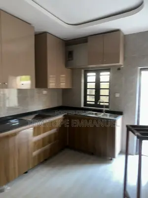 Furnished 4bdrm Duplex in Dopemu for sale