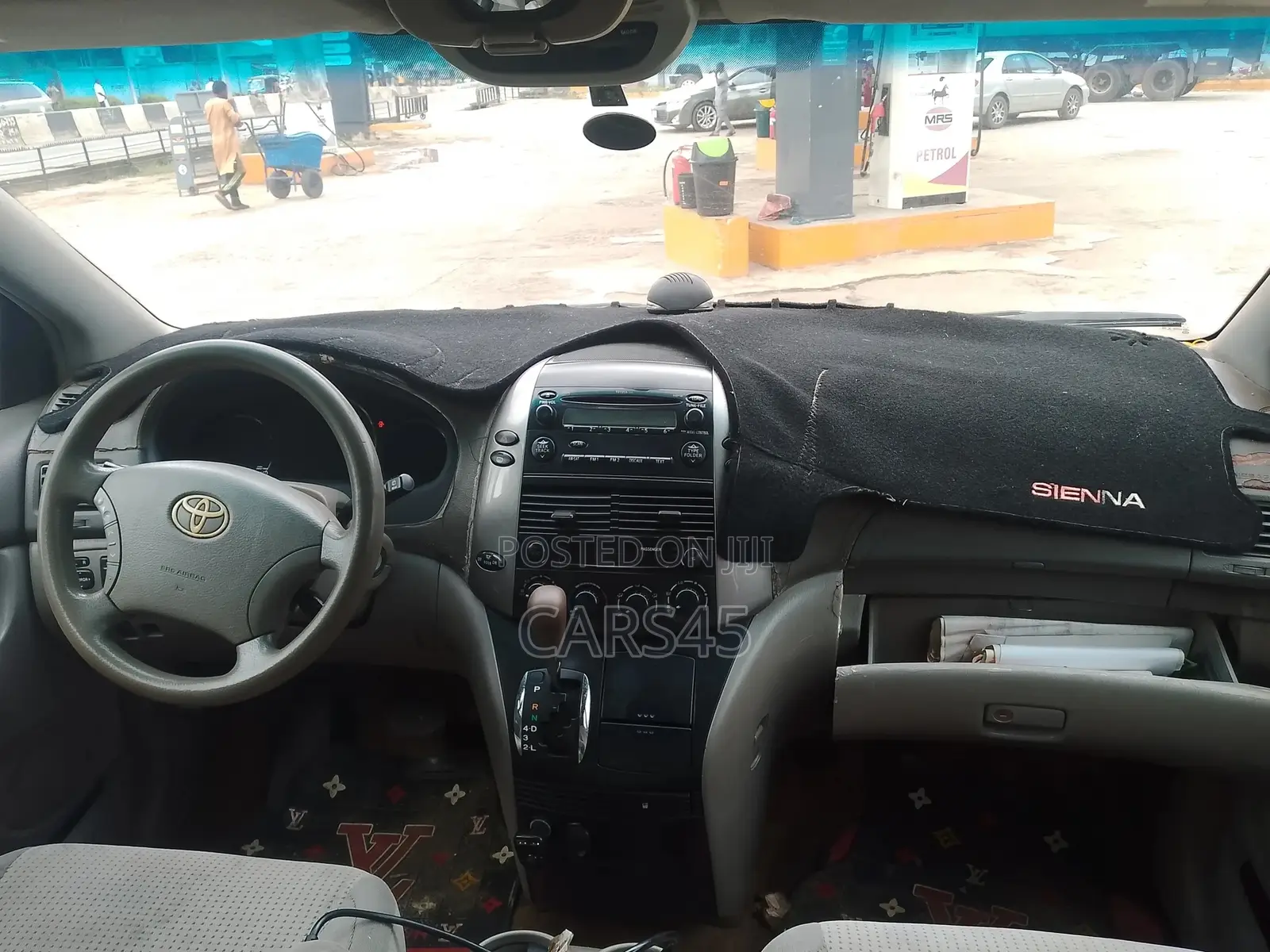Toyota Sienna 2006 Silver