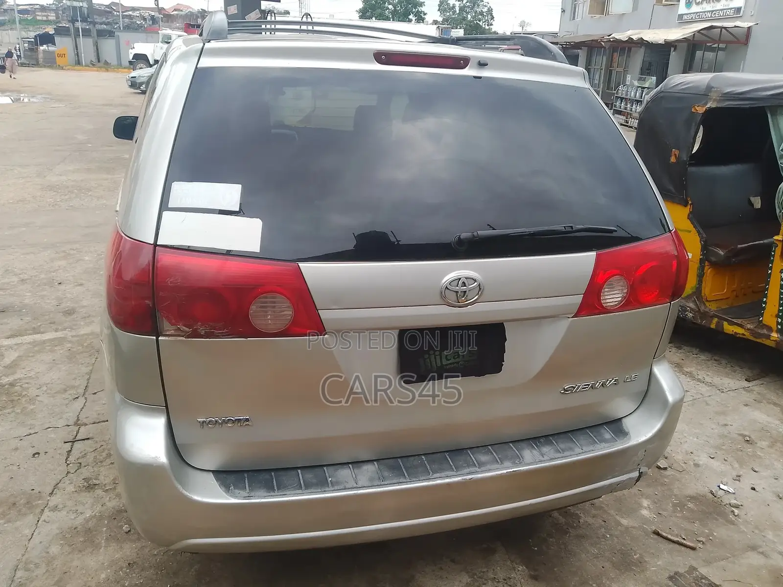 Toyota Sienna 2006 Silver