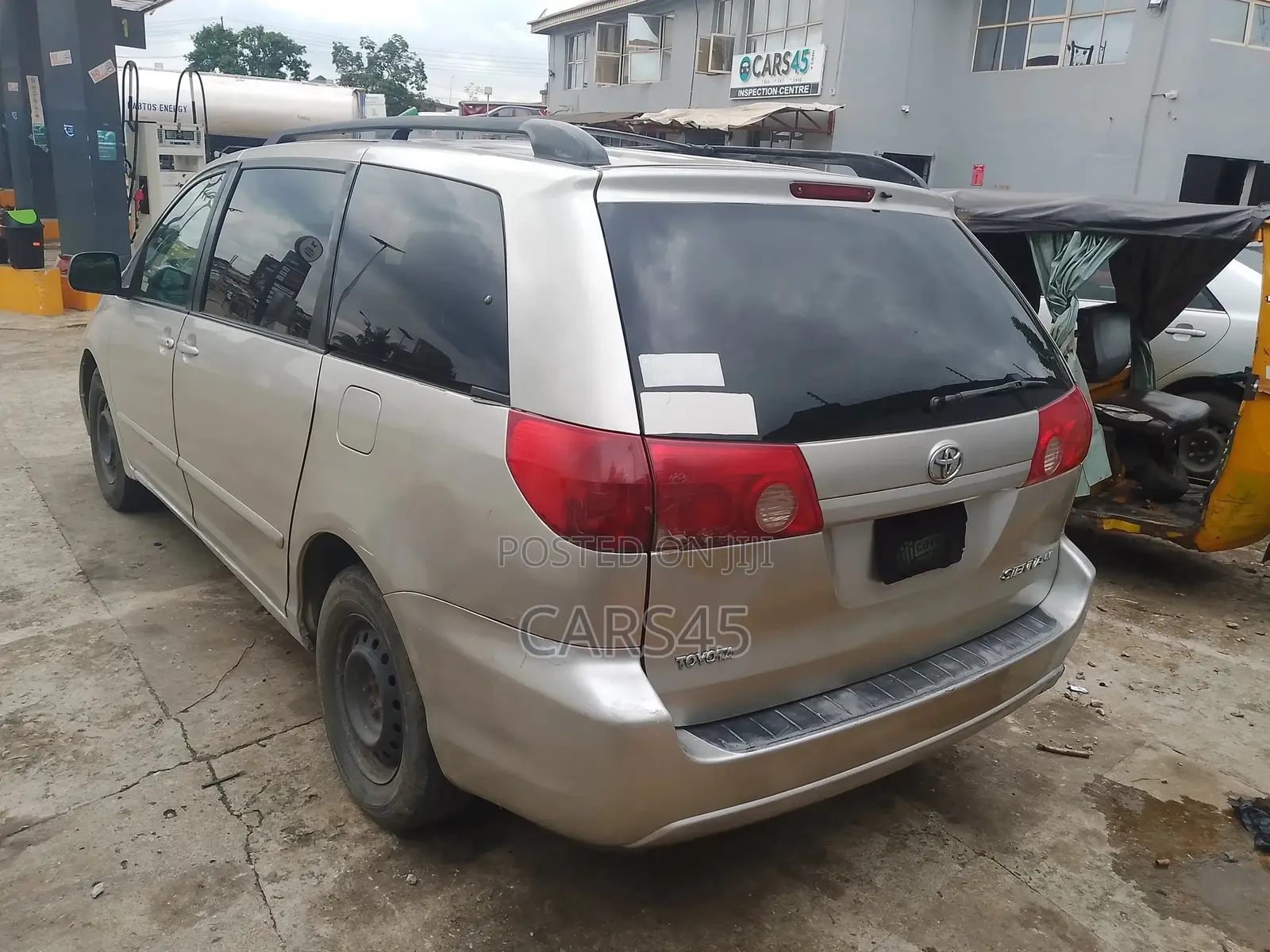 Toyota Sienna 2006 Silver