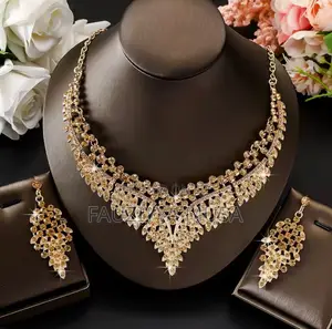 Elegant Fashion Earrings for Women | Lightweight Stylish