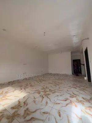 Furnished 4bdrm Duplex in Berger for sale