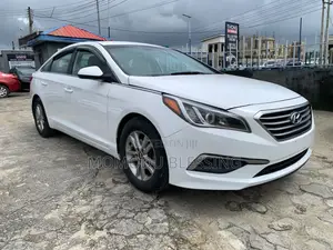 Hyundai Sonata 2017 White