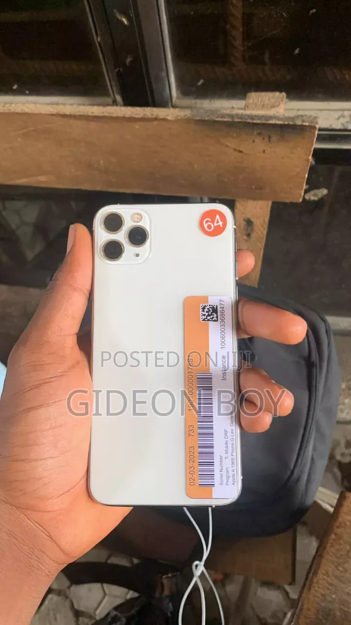 Apple iPhone 11 Pro Max 64 GB White