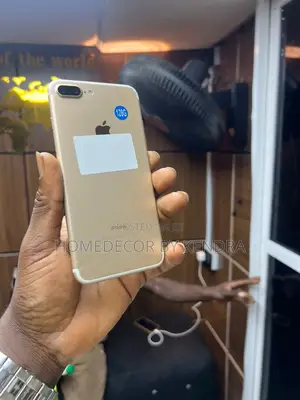 Apple iPhone 7 Plus 128 GB Gold