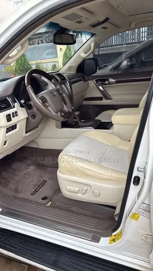Lexus GX 460 Luxury 2015 White