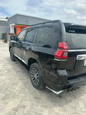 Toyota Land Cruiser Prado 2013 Black
