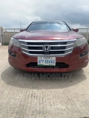 Honda Crosstour 2011 Maroon