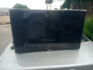 32" Led Hisense Non Smart in a Very Good Condition.