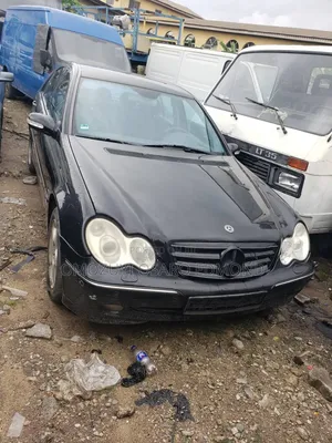Mercedes-Benz C-Class 2005 Blue